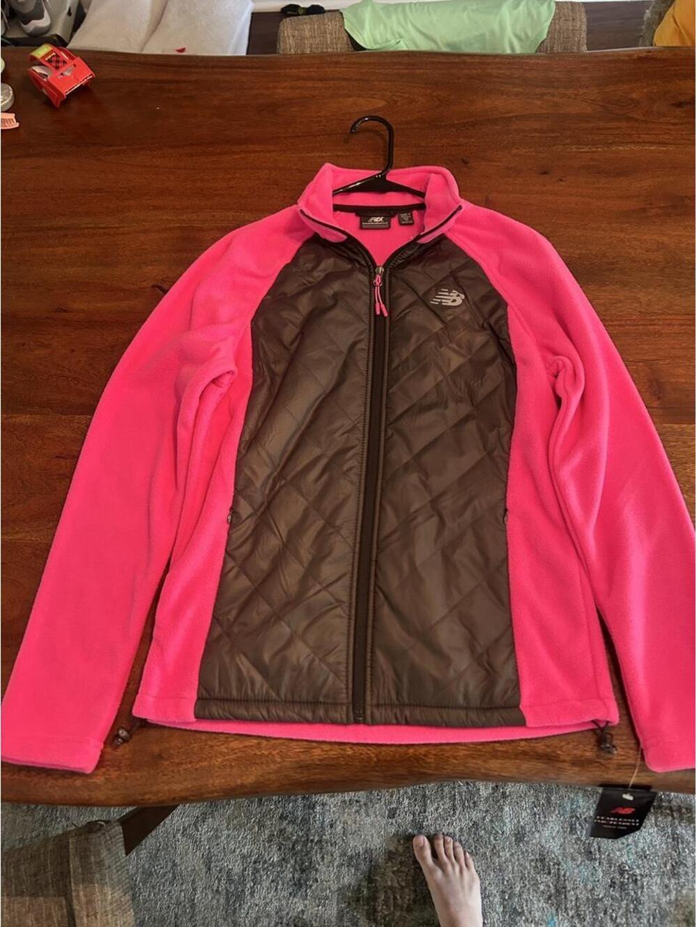 New Balance Women's Quilted Fleece Jacket. Small. NWT!